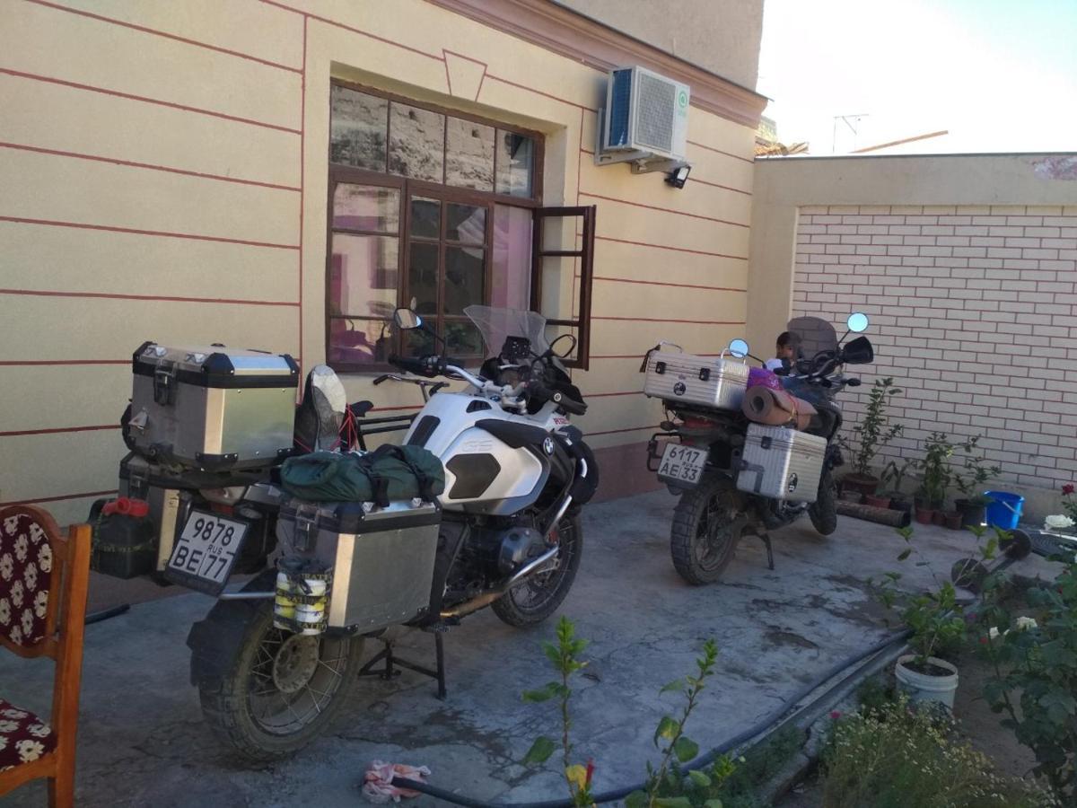 Shodlik Guest House Khiva Exterior foto